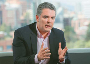 Imagen de LA COMPETENCIA ORATORIA Y EL ÉXITO DEL EJECUTIVO. Aquí tienen otro de los artículos más leídos y consultados de nuestro Top Coach. ¡Somos MARCA LÍDER en Oratoria y Presentaciones de Alto Impacto!